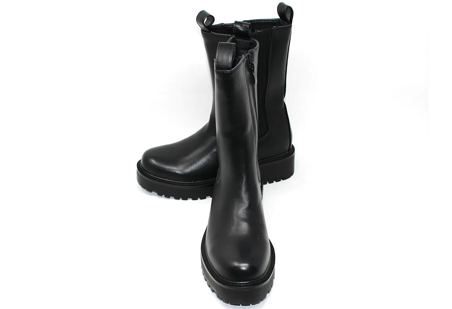 Â¾ High Zipped Boot