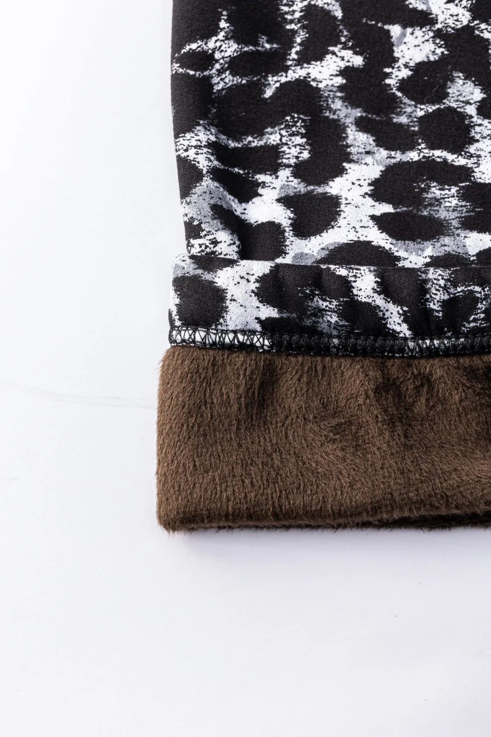 Dark Leopard - Cozy Lined