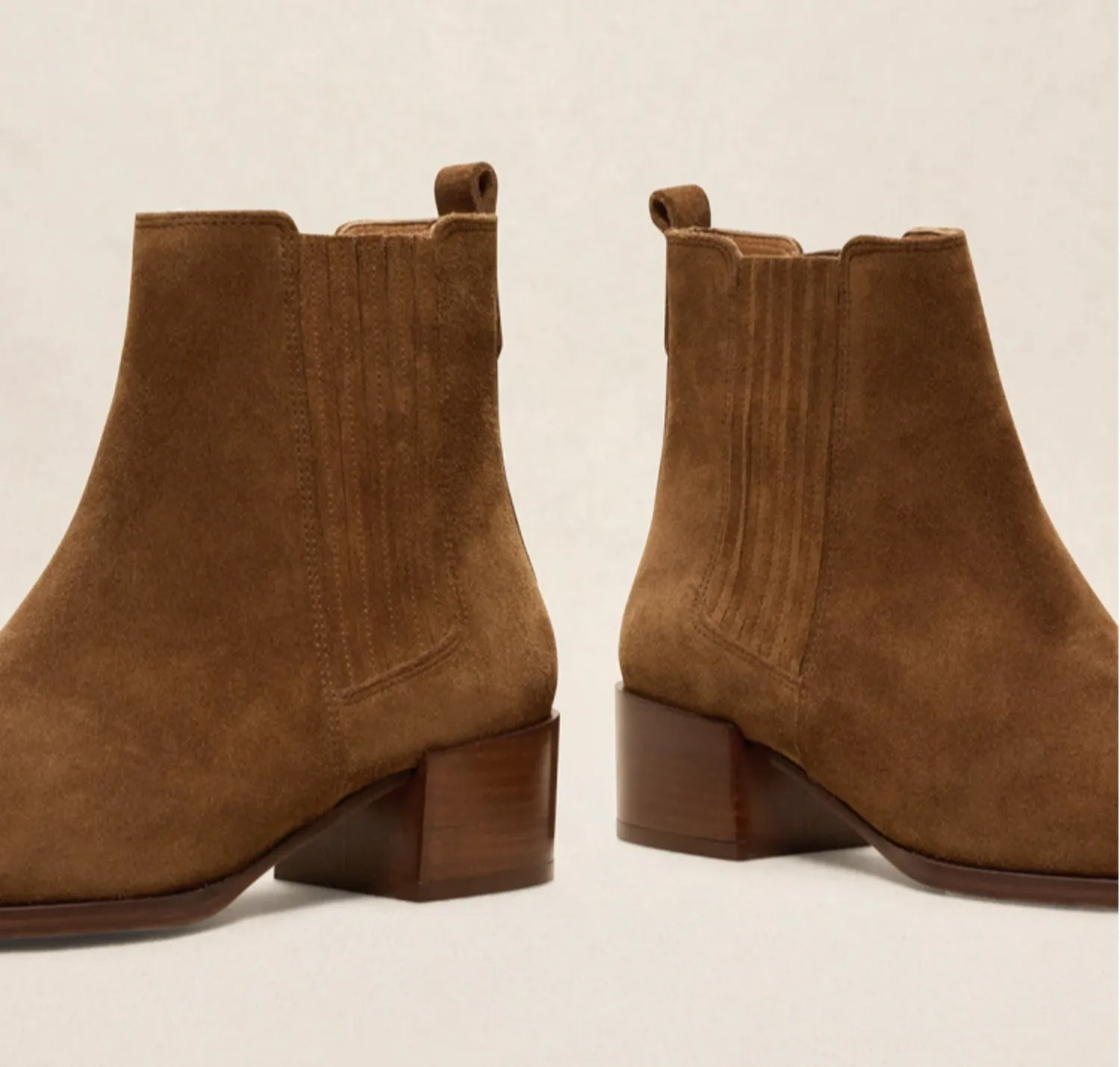 Rivecour No408 Hazelnut Suede ankle Boots