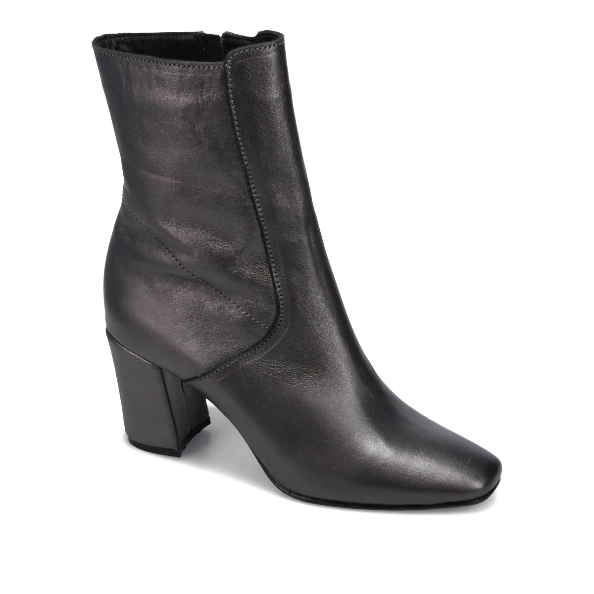 Vivian Heeled Boot